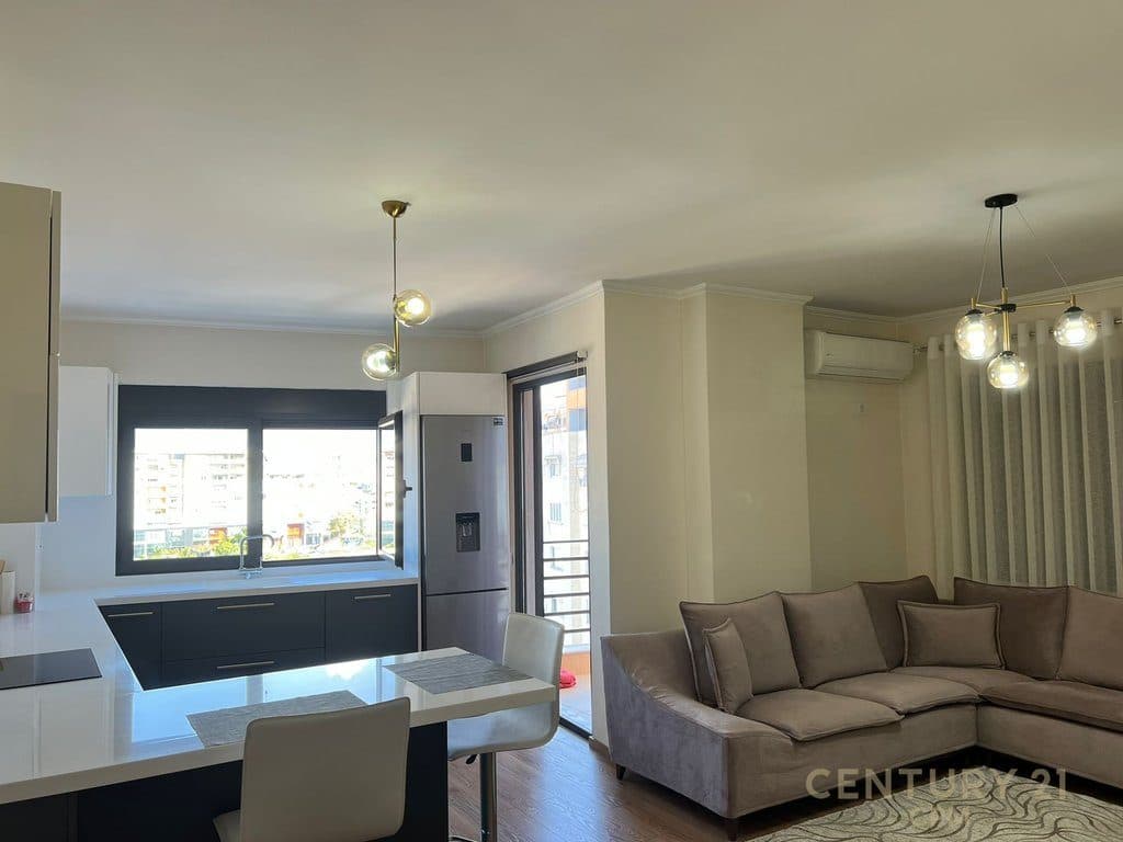 JEPET APARTAMETN 2 +1 ME QERA TEK ASTIRI! 4