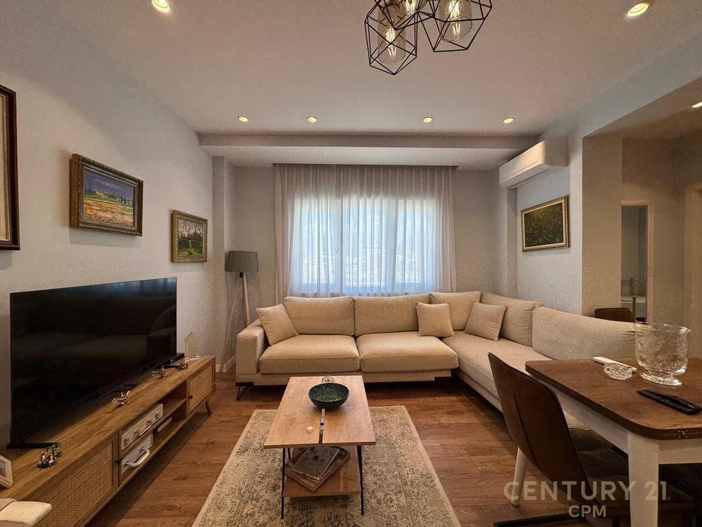 Apartament 2+1 Per Qira Prane Ekonomikut! 3