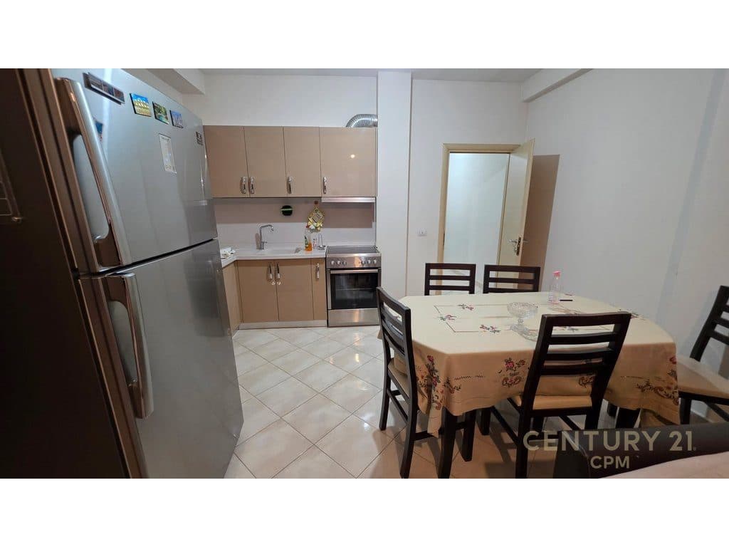 Apartament 2+1+2 Me Qira Bar Artisti, Astir 3