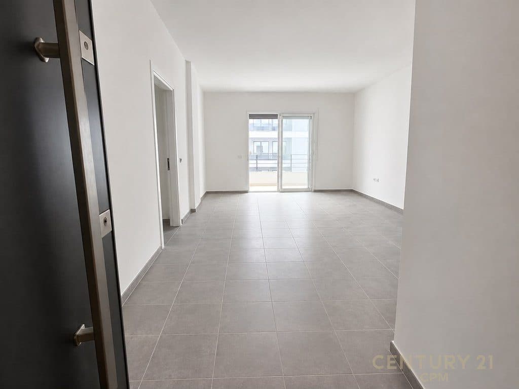 PRANE LUNGOMARE SHESIM APARTAMENT 2+1 + POST PARKIMI EKSTRA