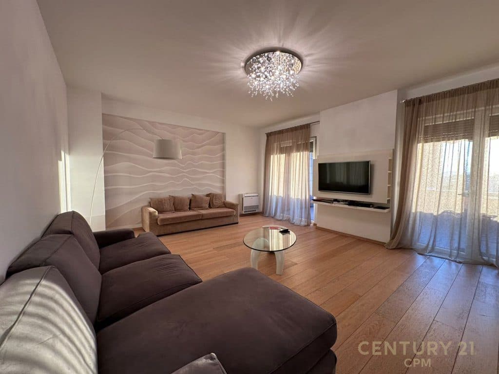 Apartament 3+1+2+ Post Parkimi Per Qira Tek Rruga E Bogdaneve! 3