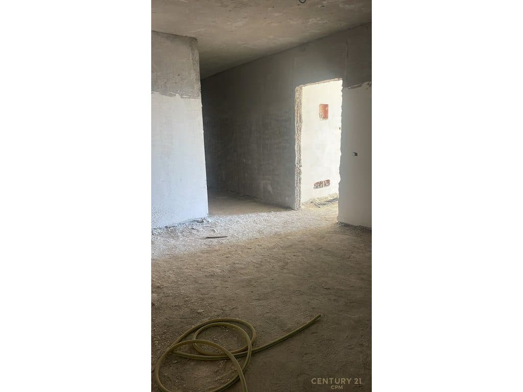 Apartament 2+1+2 Për Shitje në Ali Demi, Tiranë - 177,000€ | 110.51 m² 3