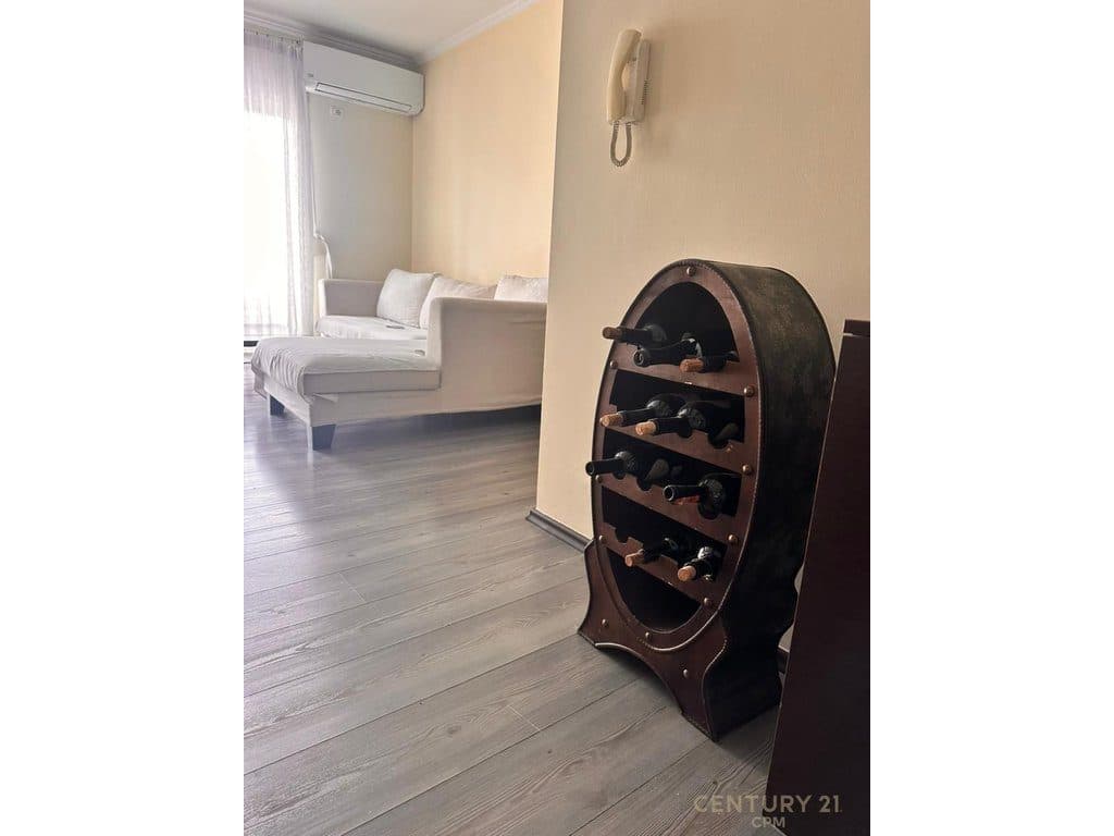 Apartament 2+1+2 me Qira pranë Juridikut, Ish-Bllok 4