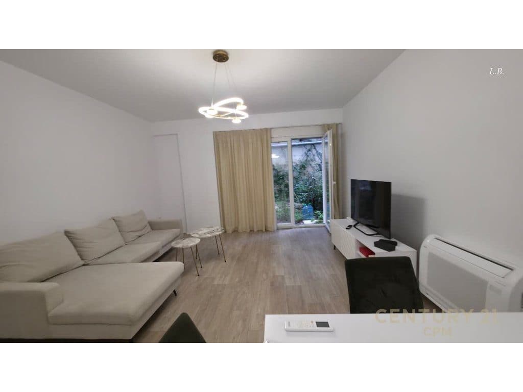 Jepet me Qira Apartament Modern 2+1+2 tek Liqeni Thatë 2