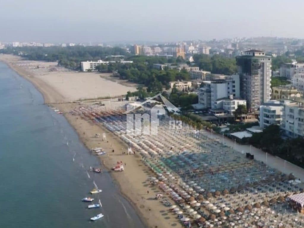 NE PLAZHIN E DURRESIT, PRANE SHKEMBIT TE KAVAJES 2