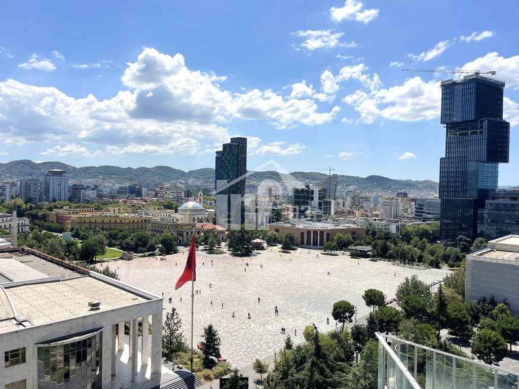 QENDER, SHESHI SKENDERBEJ