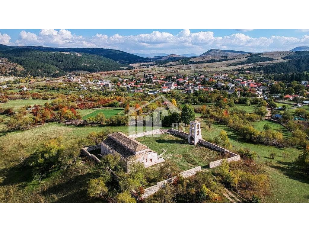 NE VOSKOPOJE