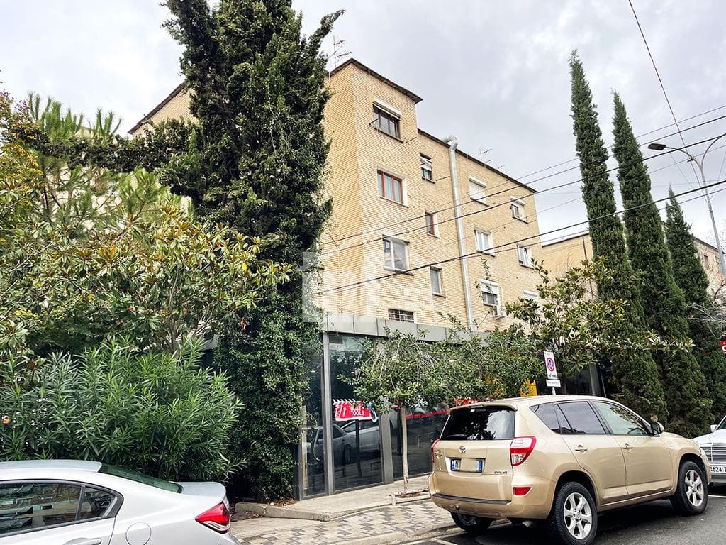 RRUGA “NAIM FRASHERI” PRANE MOZAIKUT 1