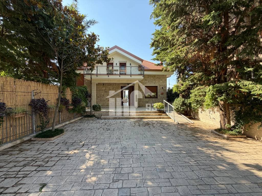 Home for sale in Tiranë