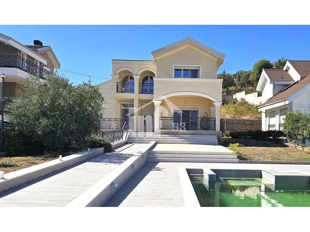 SPORGE LA LUNA RESIDENCE, MJULL-BATHORE