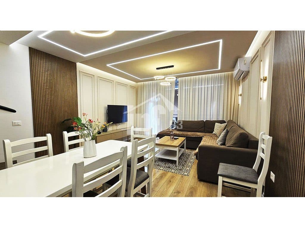 100 M NGA SHESHI “SKENDERBEJ”, NE QENDER