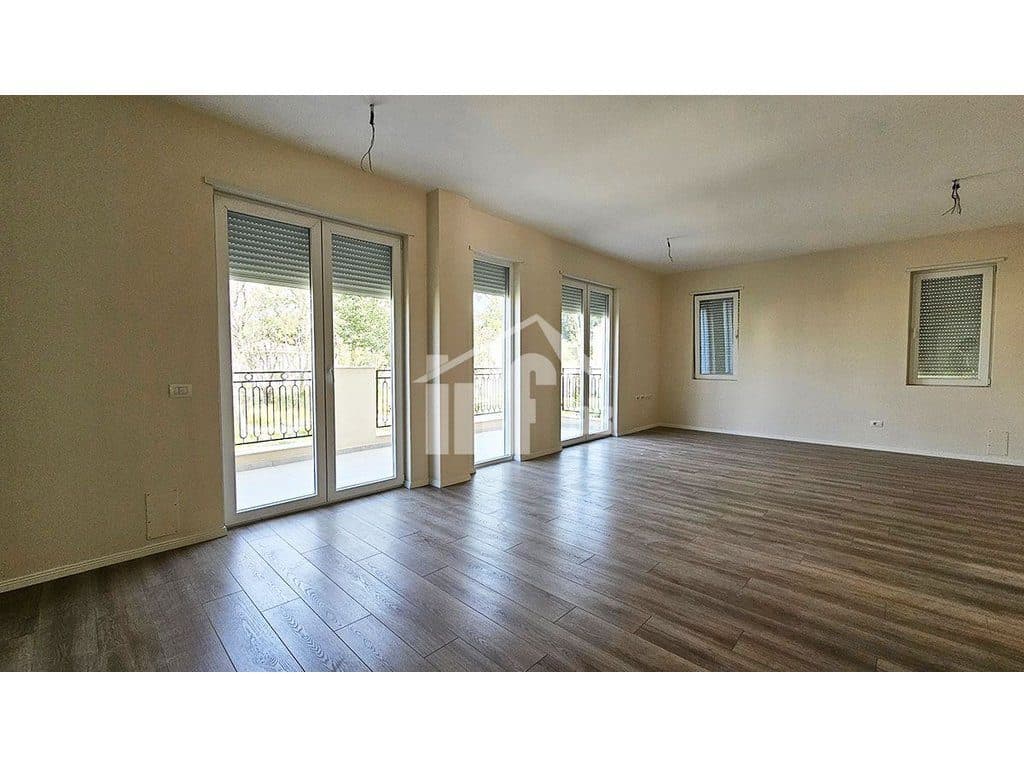 REZIDENCA “COLLINA VERDE”, 5 MIN NGA TEG 3