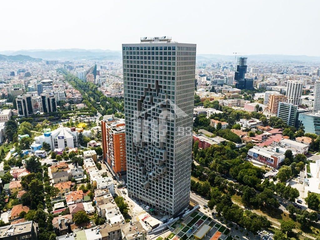 “DOWNTOWN ONE”, BULEVARDI “BAJRAM CURRI” 2