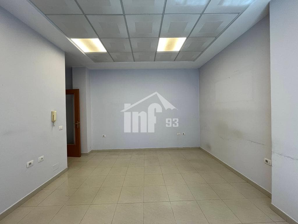 NE QENDER, PRANE TOPTANI CENTER 3