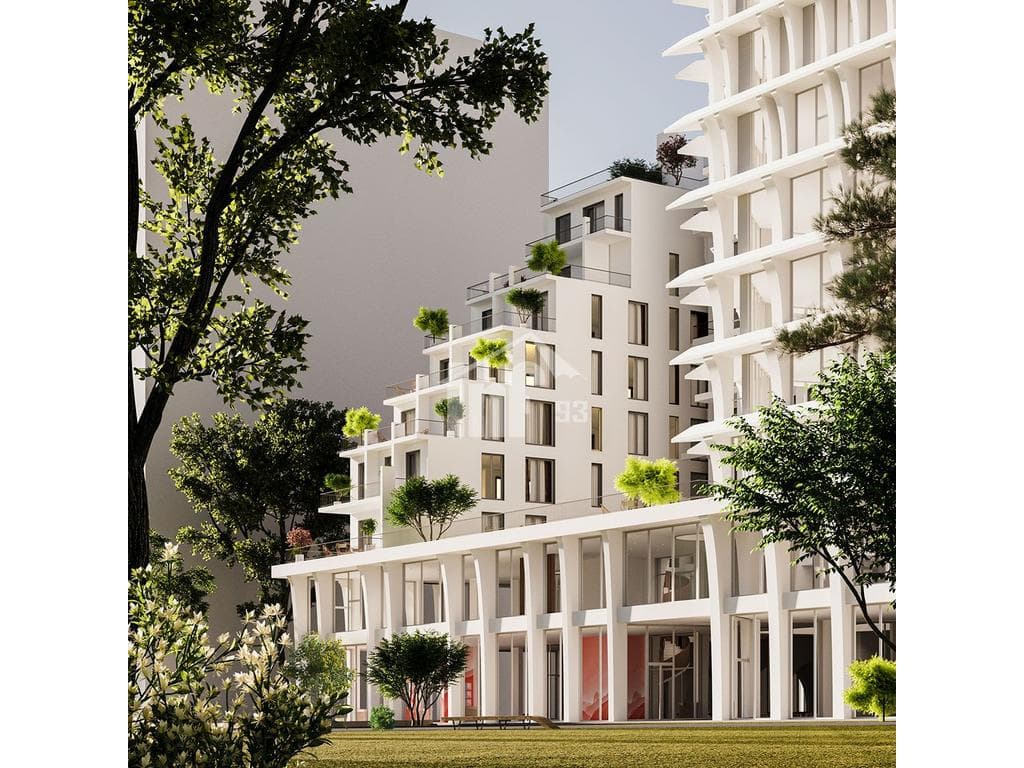 PARK AVENUE, PRANE BULEVARDIT “ZOGU I” 4