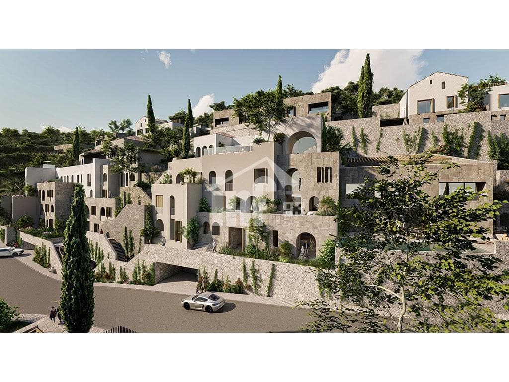 NE JALE, NE REZIDENCEN “FOLIE VILLAGE”