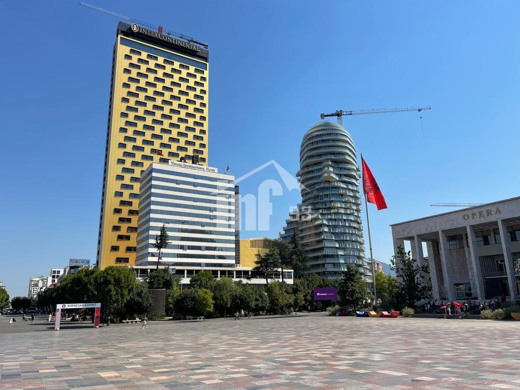 QENDER, SHESHI SKENDERBEJ