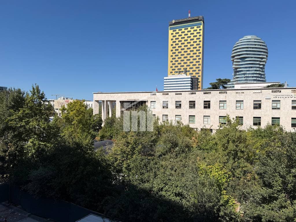 BOOK BUILDING, SHESHI SKËNDERBEJ