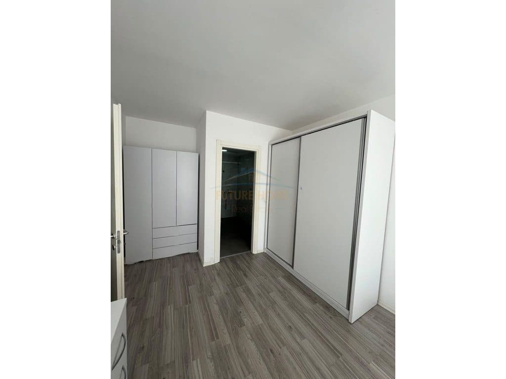 Shitet, Apartament 2+1+2, Kompleksi Fiori Di Bosco, Tirane 4