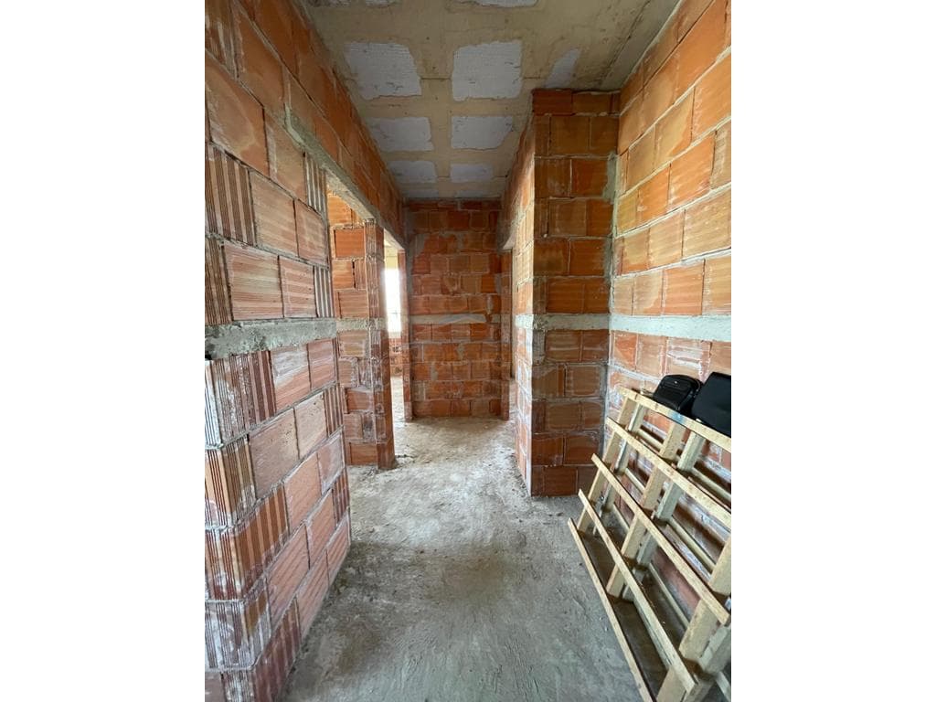 Shitet, Apartament 2+1, Paskuqan 4