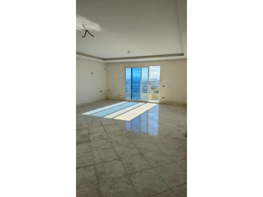 Shitet,Apartament 2+1, Bulevardi Blu, Kamez 4