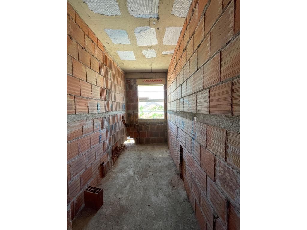 Shitet, Apartament 2+1, Paskuqan 2