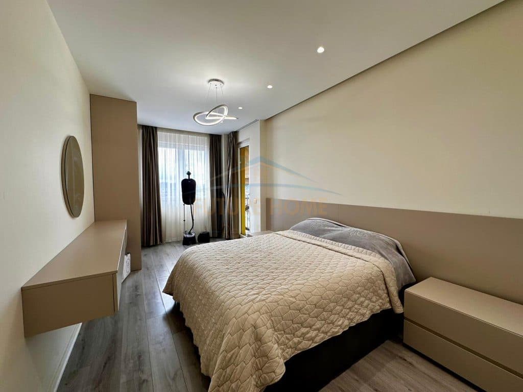 Shitet,Apartament 2+1+2+Post Parkimi , Kompleksi Grand Gallery, Yzberisht 3