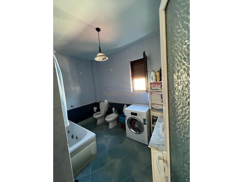 Shitet, Apartament 2+1, Zogu i Zi, Tirane 3