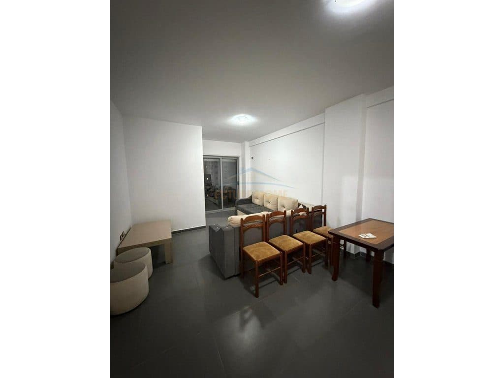 Qera,Apartament 2+1, Unaza e Re, Tirane