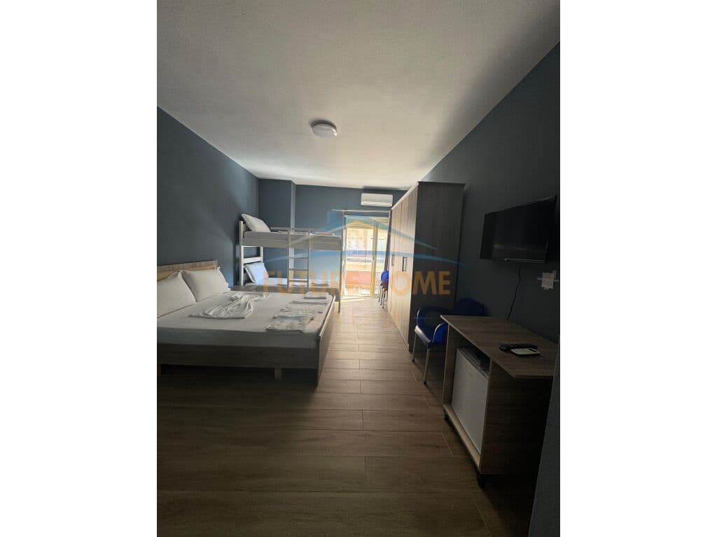 Shitet, Apartament 1+1, Durrës.