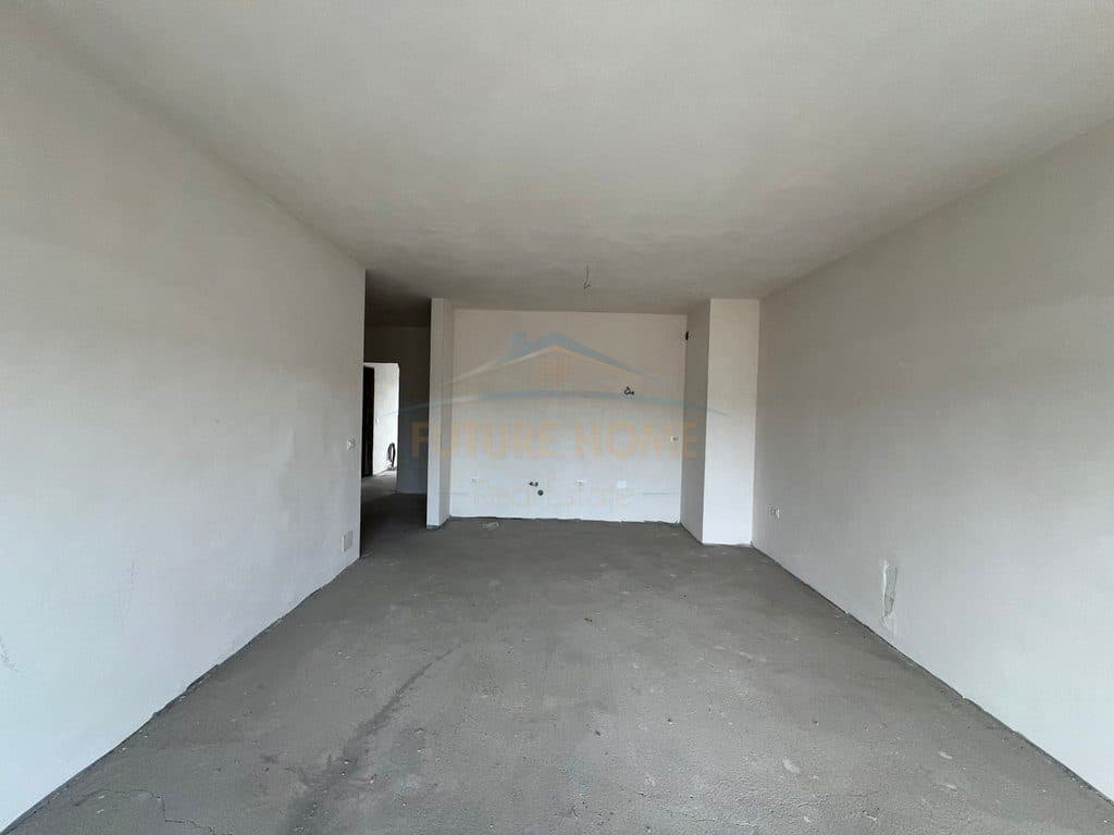 Shitet,Apartament 2+1+2,Don Bosko, Tirane 3