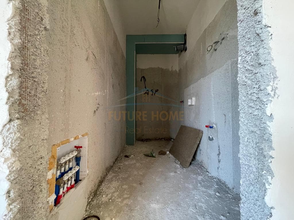 Shitet, Apartament 2+1+2, Bulevardi i Ri, Tirane 2