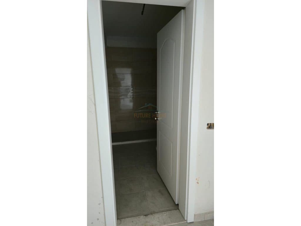 Shitet,Apartament 2+1, Bulevardi Blu, Kamez 2