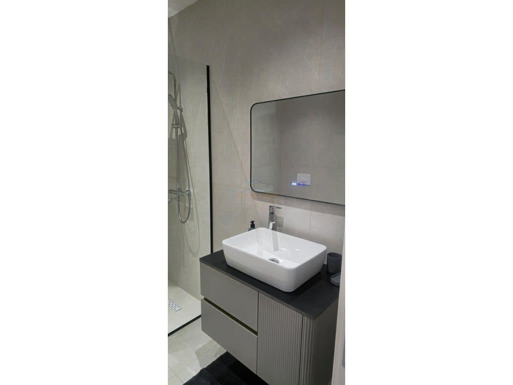 Shitet, Apartament 1+1, Parallel Living, Don Bosko, Tirane. 4