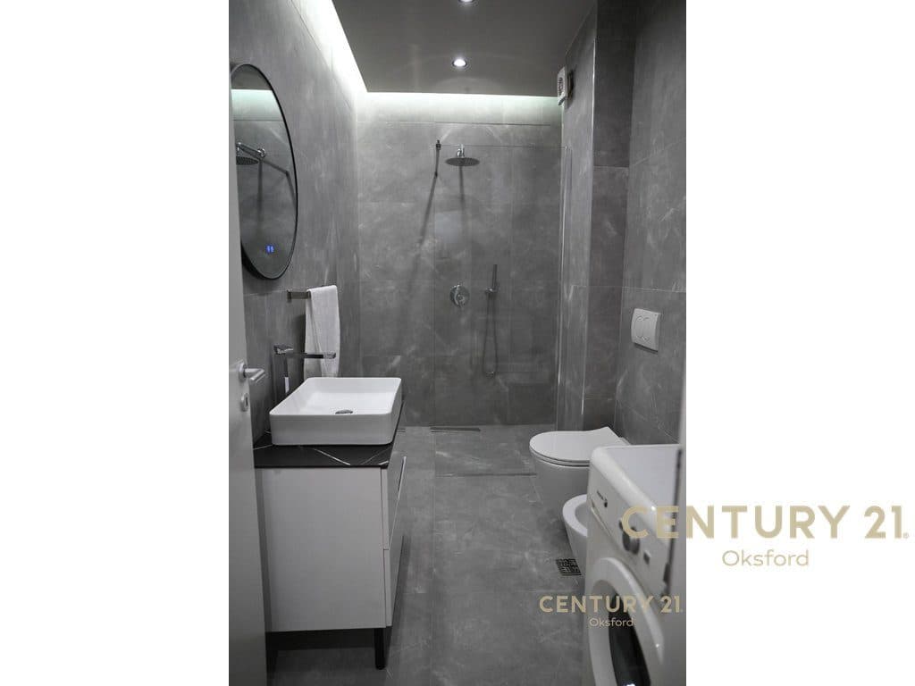 SHITET APARTAMENT 2+1 NE KAMEZ