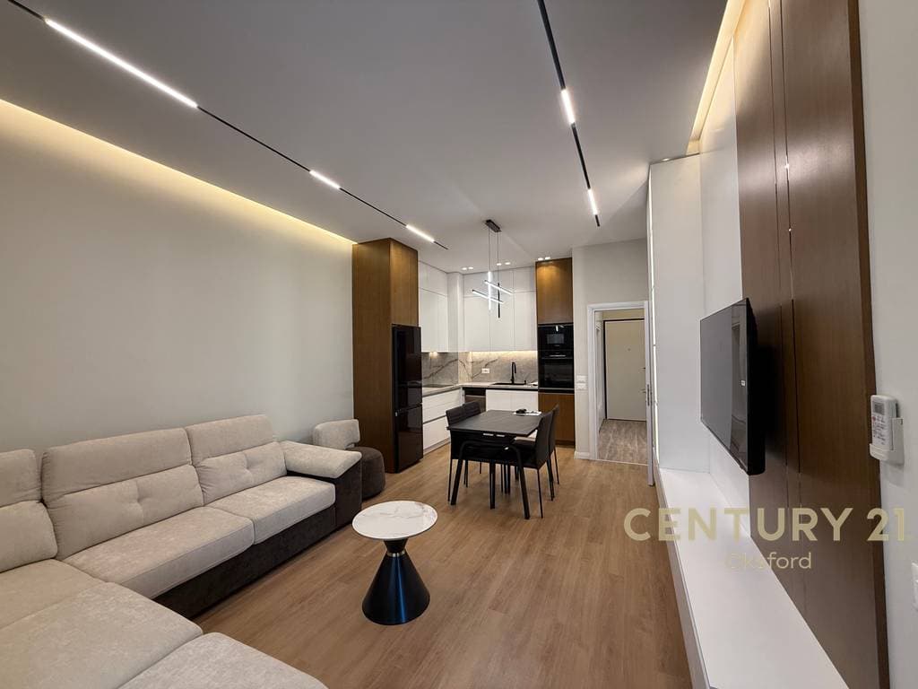 Jepet me Qira Apartament Modern 1+1,në Kompleksin “Square 21”, tek Rruga e Kavajes!