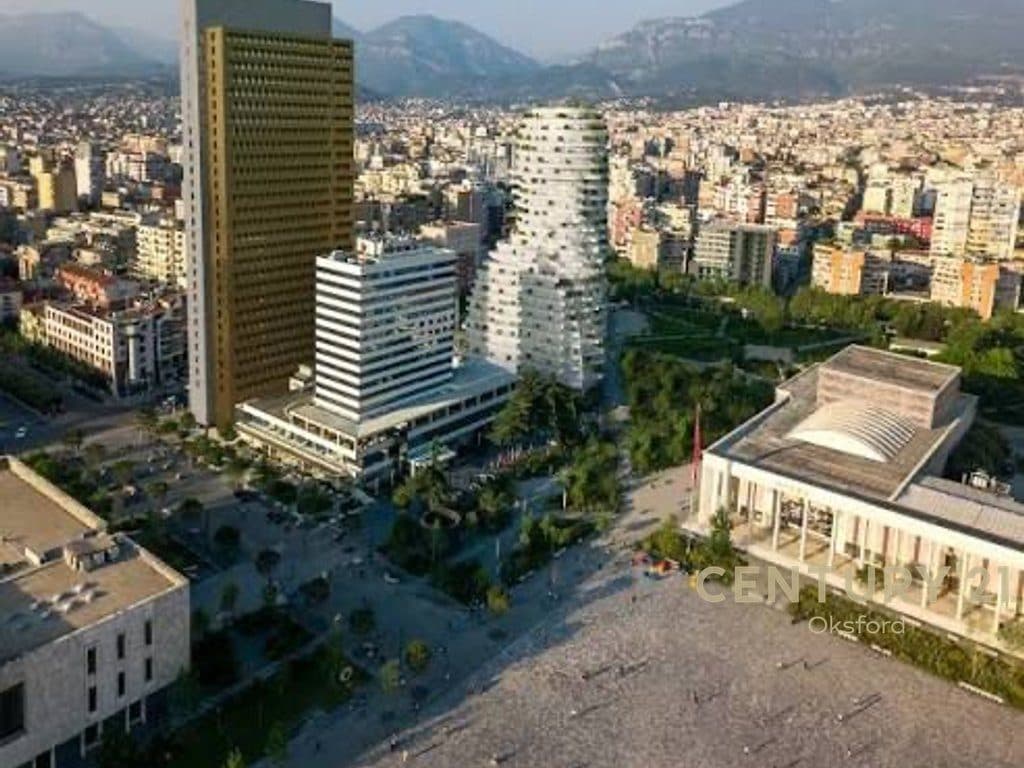 Shitet apartament 1+1+verande+ post parkimi tek Tirana Rock 2