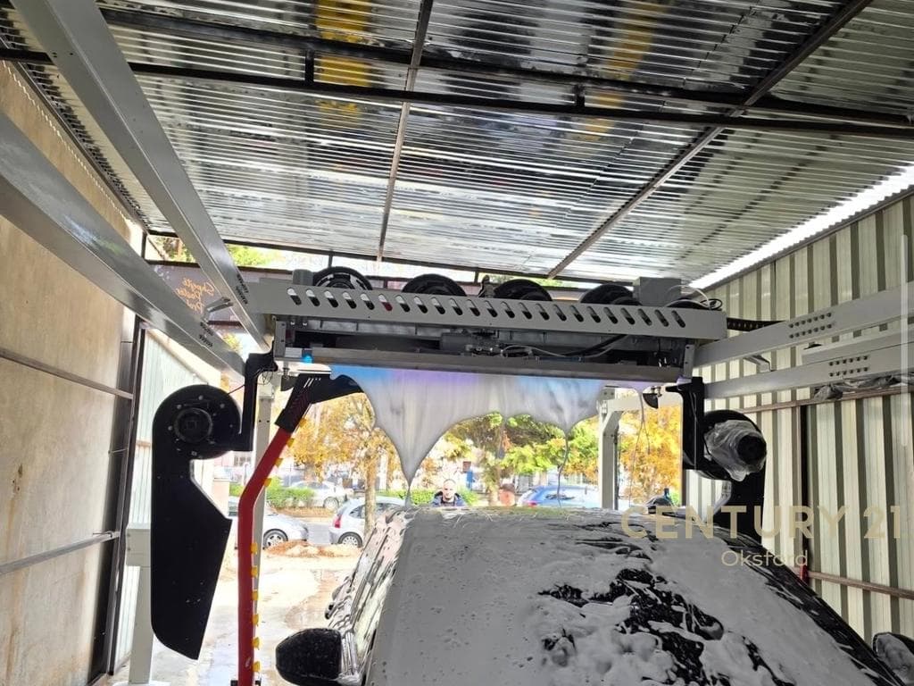 Biznesi i Parë i Lavazhit Automatik në Shitje në Korçë, Shqipëri 2