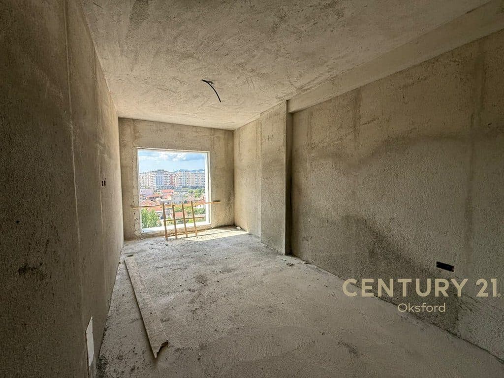 SHESIM APARTAMENT 1+1,TEK ISH FUSHA E AVIACIONIT! 4