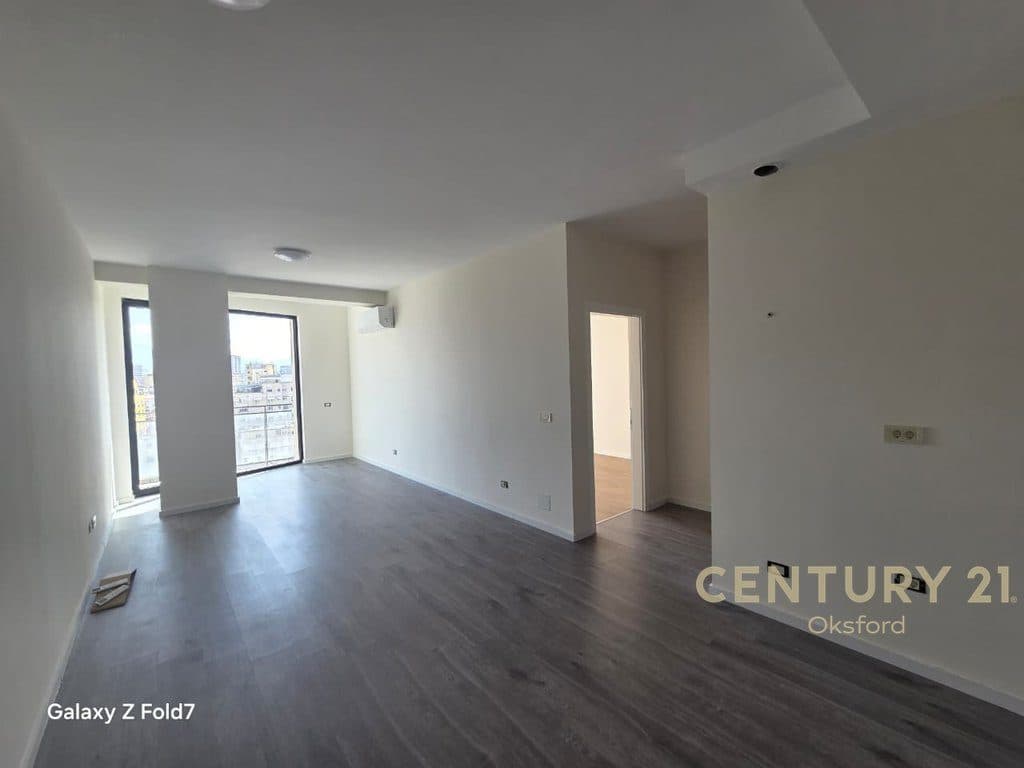Jepet me qira apartament 1+1 per zyra ne Rrugën Mine Peza , Rezidenca Golden Tower! 4