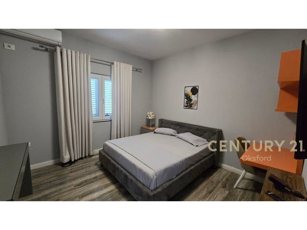 JEPET ME QIRA APARTAMENT 2+1+PARKIM NE SAUK 4