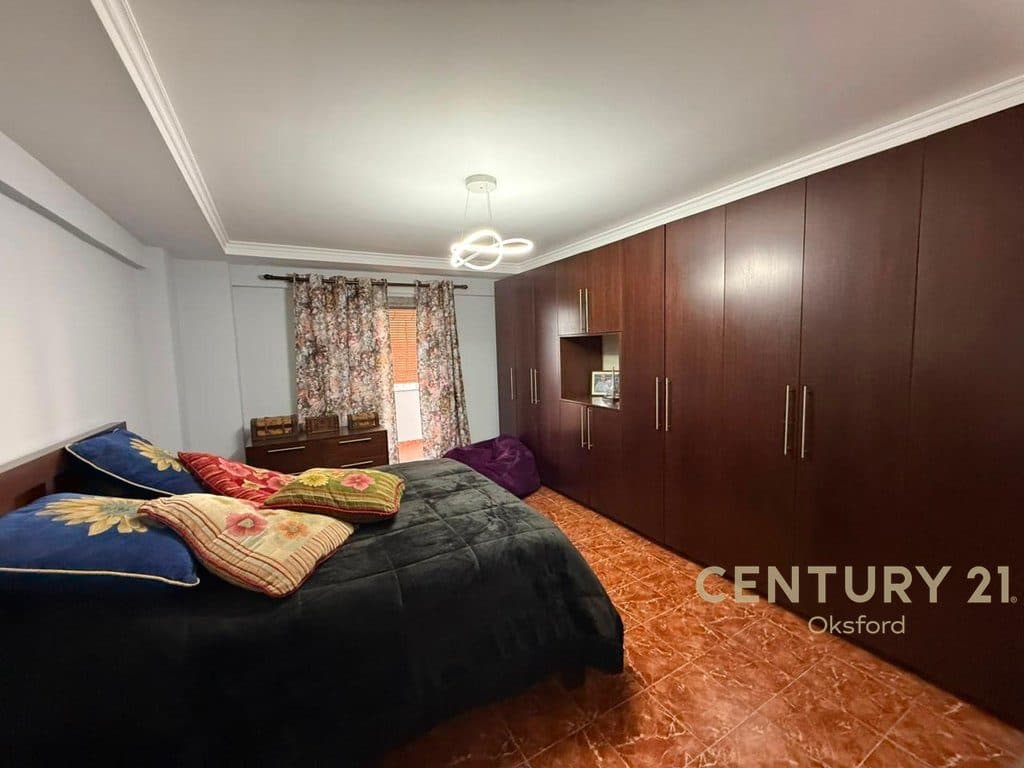 EKSKLUZIVE! OKAZION SHESIM APARTAMENT 2+1 ,BUZE RRUGES "DRITAN HOXHA",TIRANE! 4