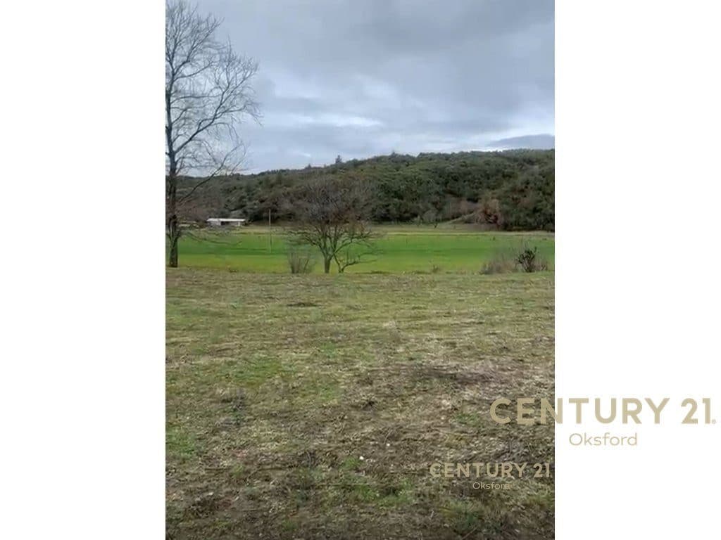 Tokë për shitje – 7,950 m² në zonën e Kakunjës (Tiranë 4