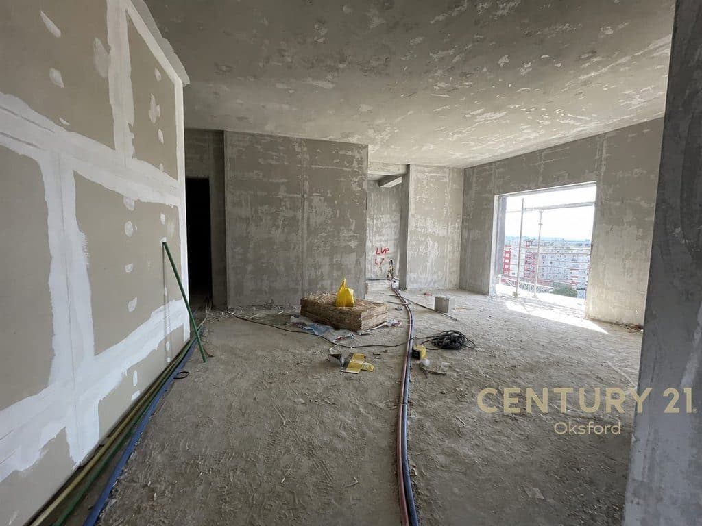 PENTHOUS NE PASKUQAN, APARTAMENT 3+1+2 ME POST PARKIMI PER SHITJE 2