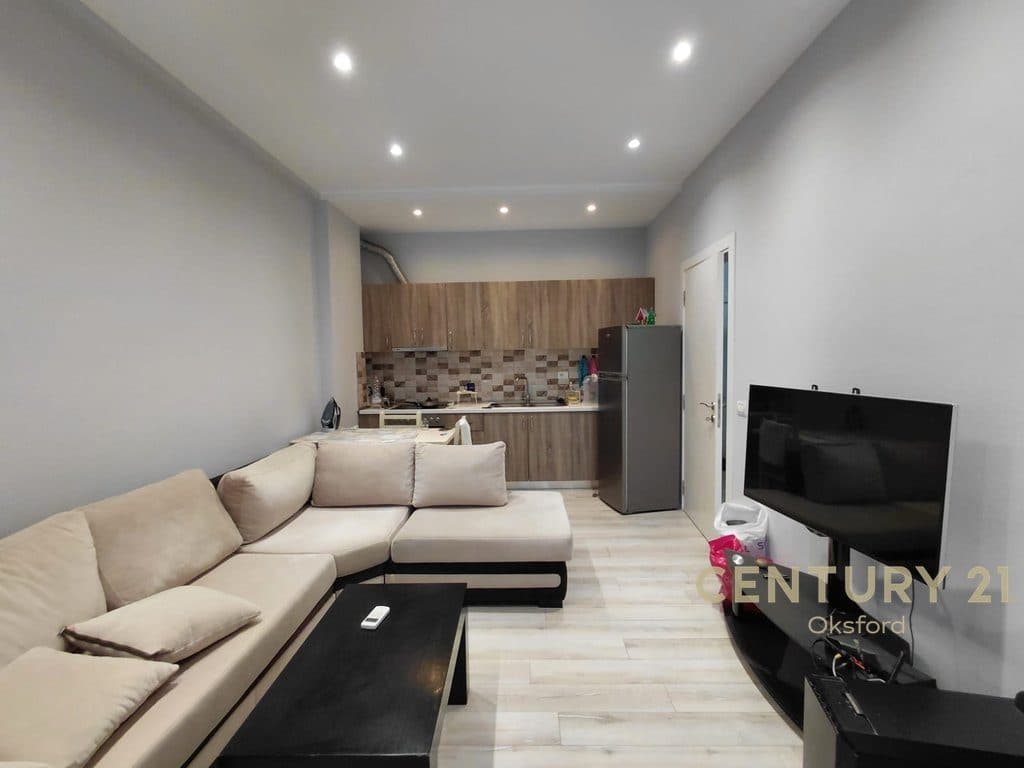 SHITET APARTAMENT 1+1 + VERANDË – KOMUNA E PARISIT, TE DA CAPO 4