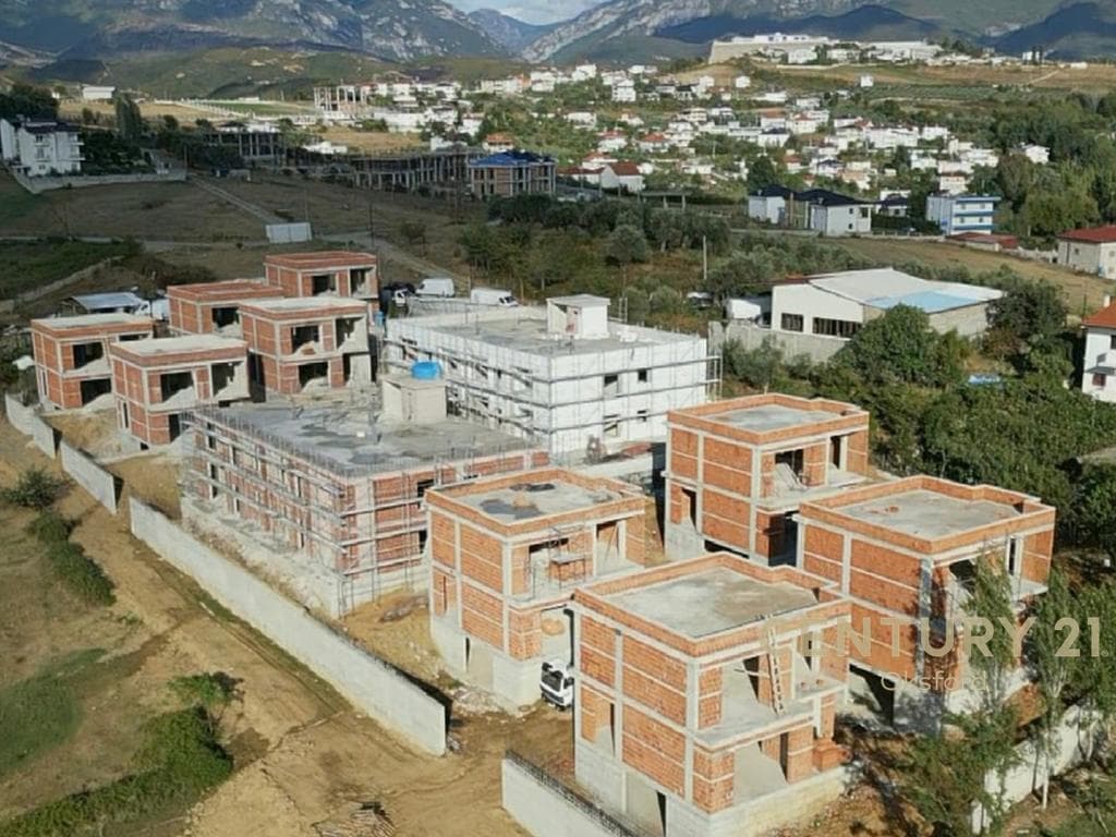 APARTAMENT 2+1 PËR SHITJE NË LIORE LAKE RESIDENCE PASKUQAN