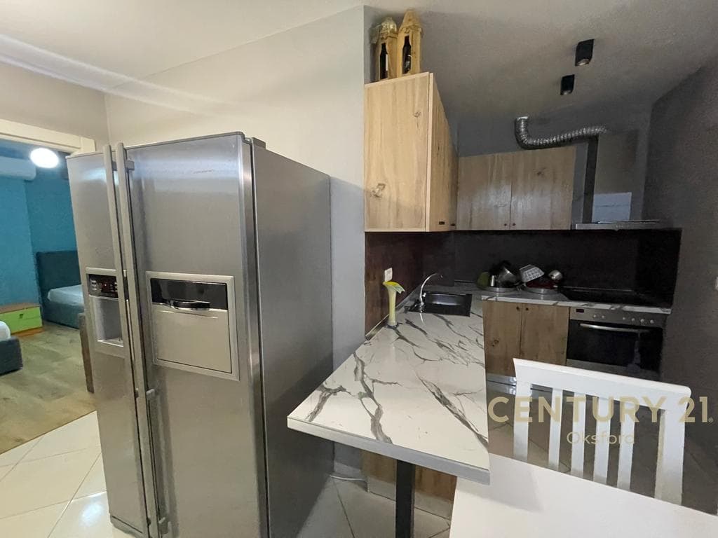 Apartament 3+1 për shitje tek Kopshtit Botanik – Tiranë 3