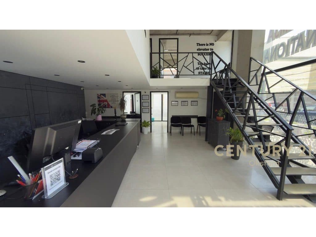 SHITET AMBJENT COMERCIAL/ LOFT NE KATIN 0 TE RRUGA BARDHYL 4