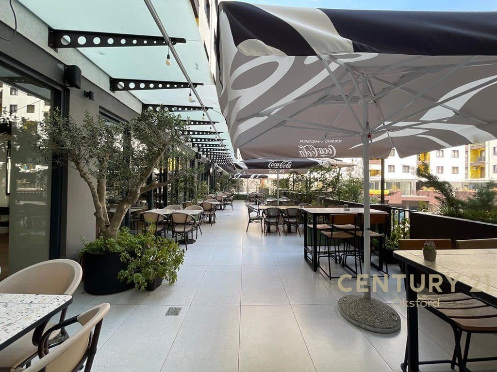 SHITET BIZNES RESTORANT NE KOMPLEKSIN GRAND GALLERY, YZBERISHT 3