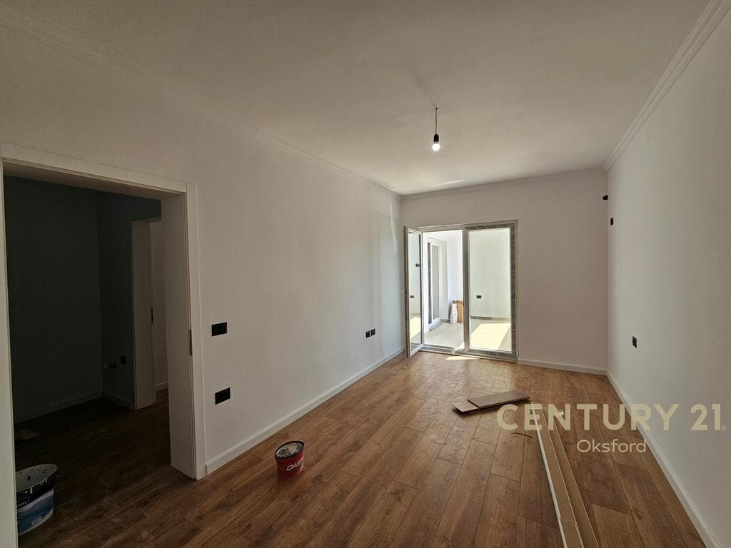 SHITET APARTAMENT 1+1 TE KOMUNA E PARISIT 2